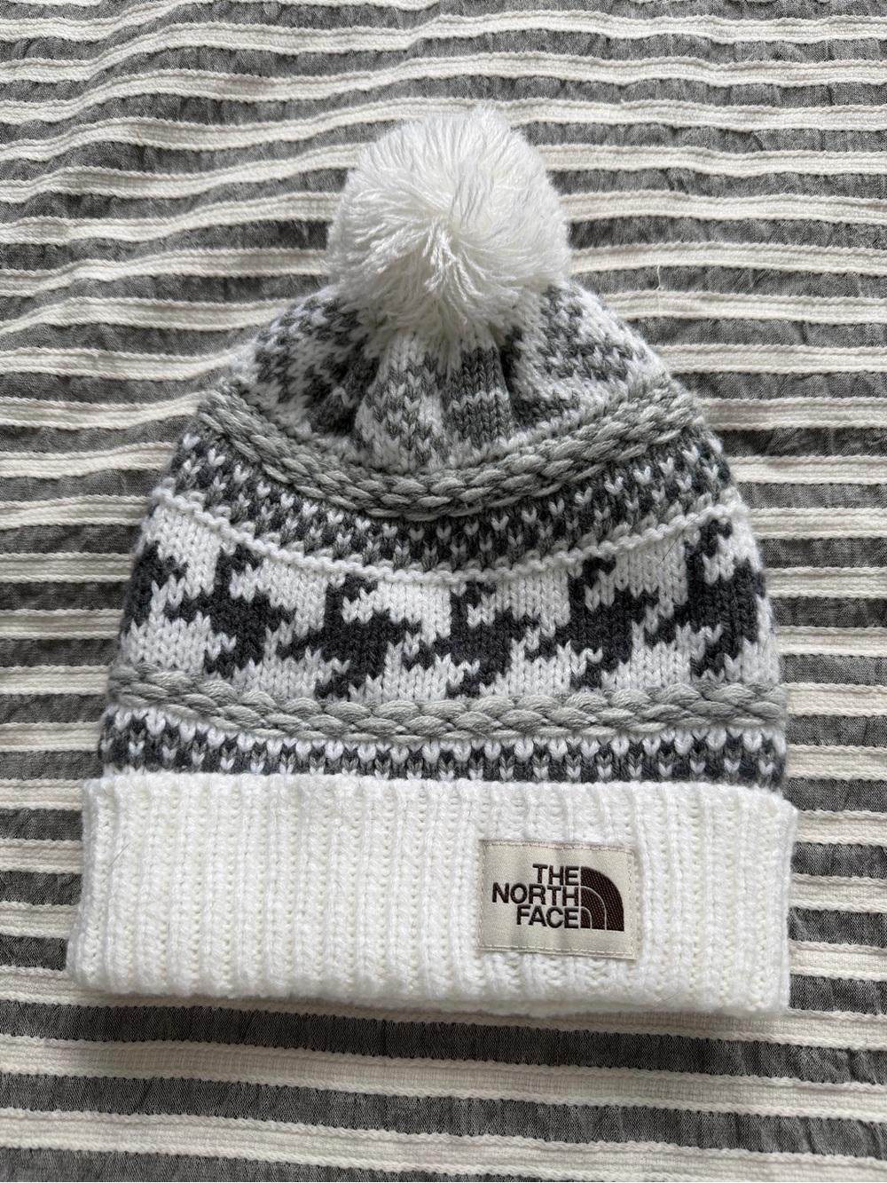The North Face White & Gray Patterned womens Pom Beanie
